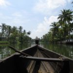 Unterwegs mit einem Kanu in den Backwaters