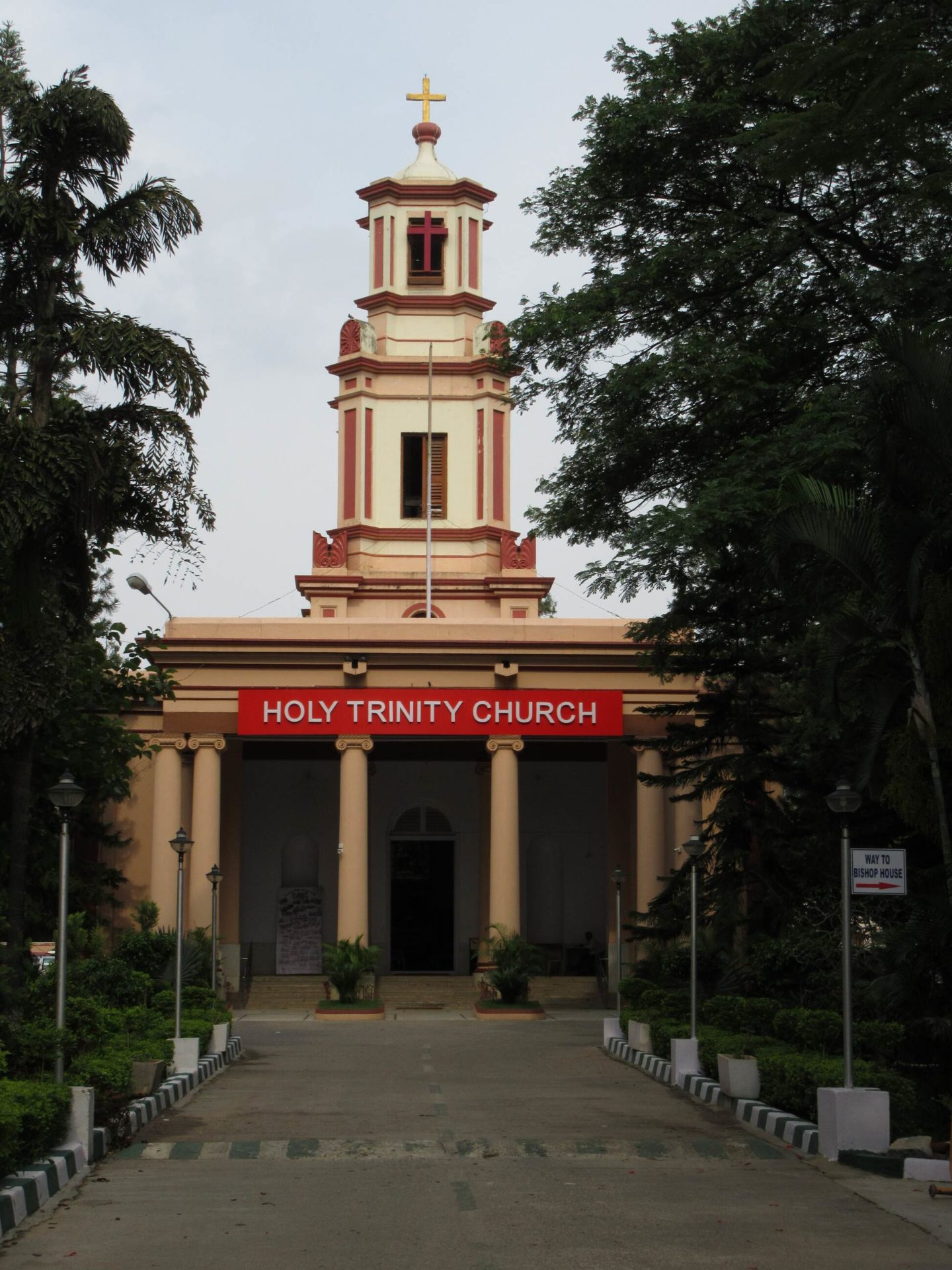 Die Holy Trinity Church der „Church of South India“ (CSI) - den Anglikanern in Indien in Bangalore